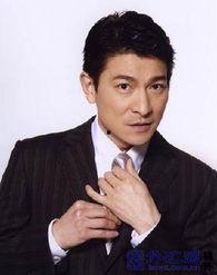 娱乐吃瓜君刘德华,从天王到影帝，跨越黑白两道的情感纠葛