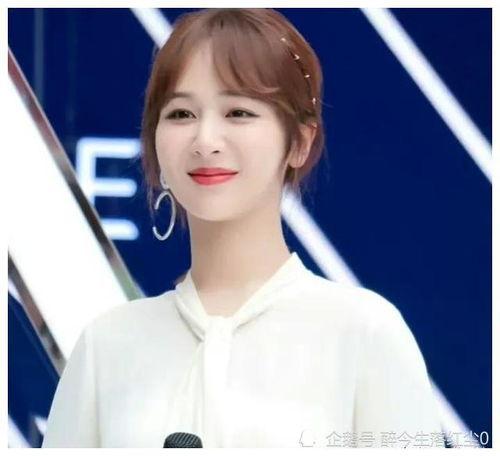 娱乐吃瓜酱姐弟,揭秘吃瓜酱姐弟背后的故事