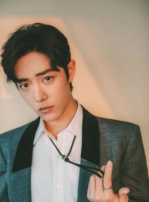 肖战娱乐吃瓜,娱乐圈风云变幻，从爆红到绯闻不断