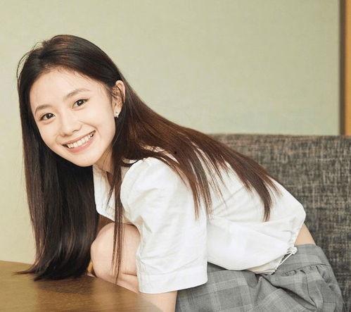 娱乐吃瓜刘浩存,从谋女郎到影视界新宠，演技与争议并存