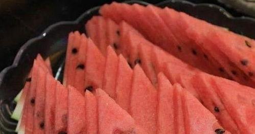 娱乐吃瓜酱西瓜,揭秘娱乐圈那些鲜为人知的瓜皮故事