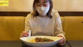 娱乐吃瓜酱厨师,吃瓜酱厨师生动演绎娱乐圈风云